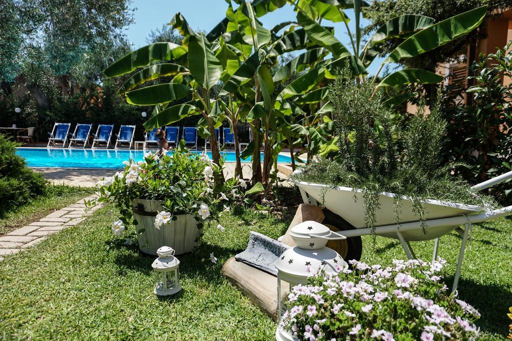 Residence Villa Andrea Marina di Camerota Εξωτερικό φωτογραφία