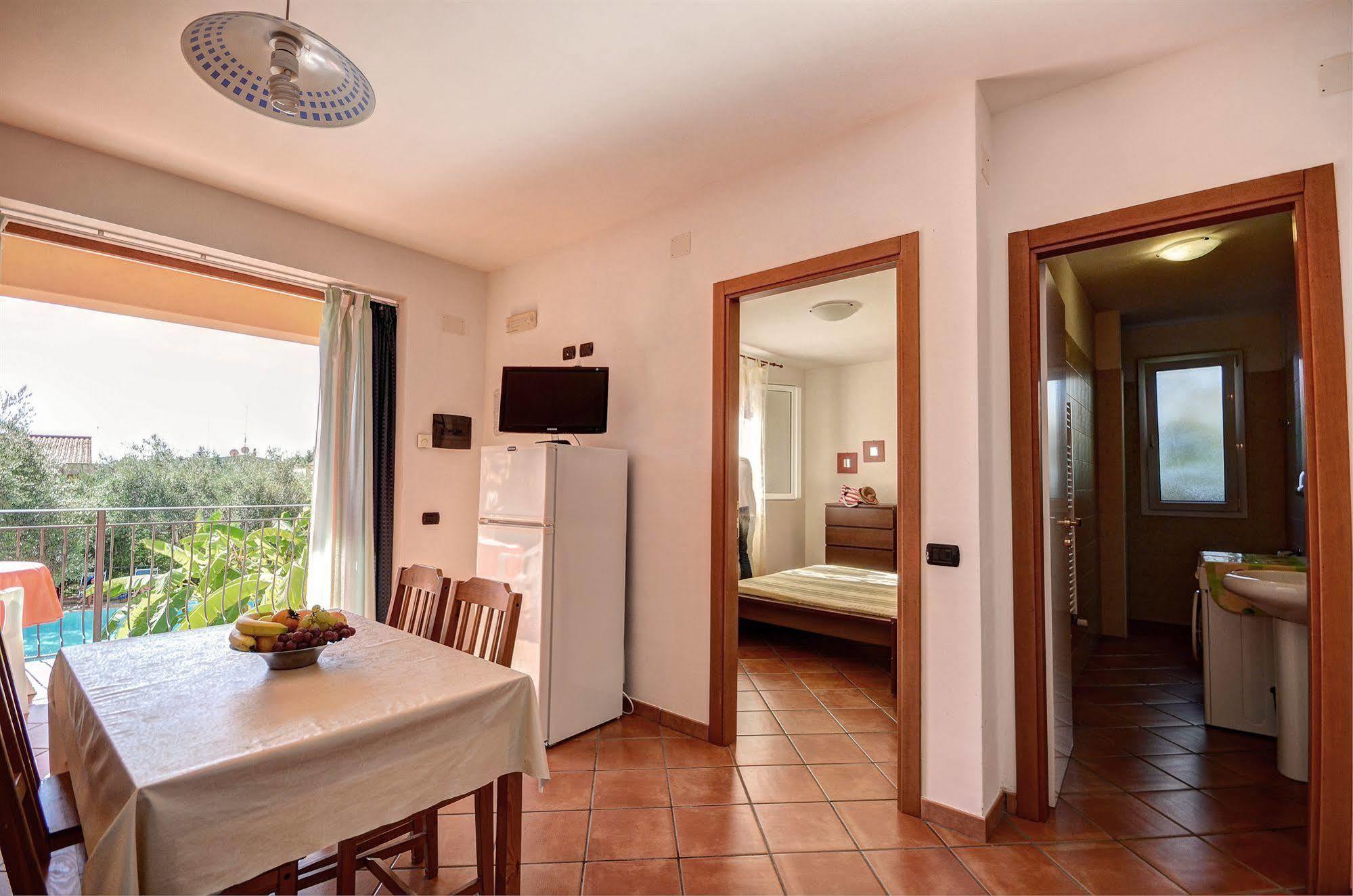 Residence Villa Andrea Marina di Camerota Εξωτερικό φωτογραφία